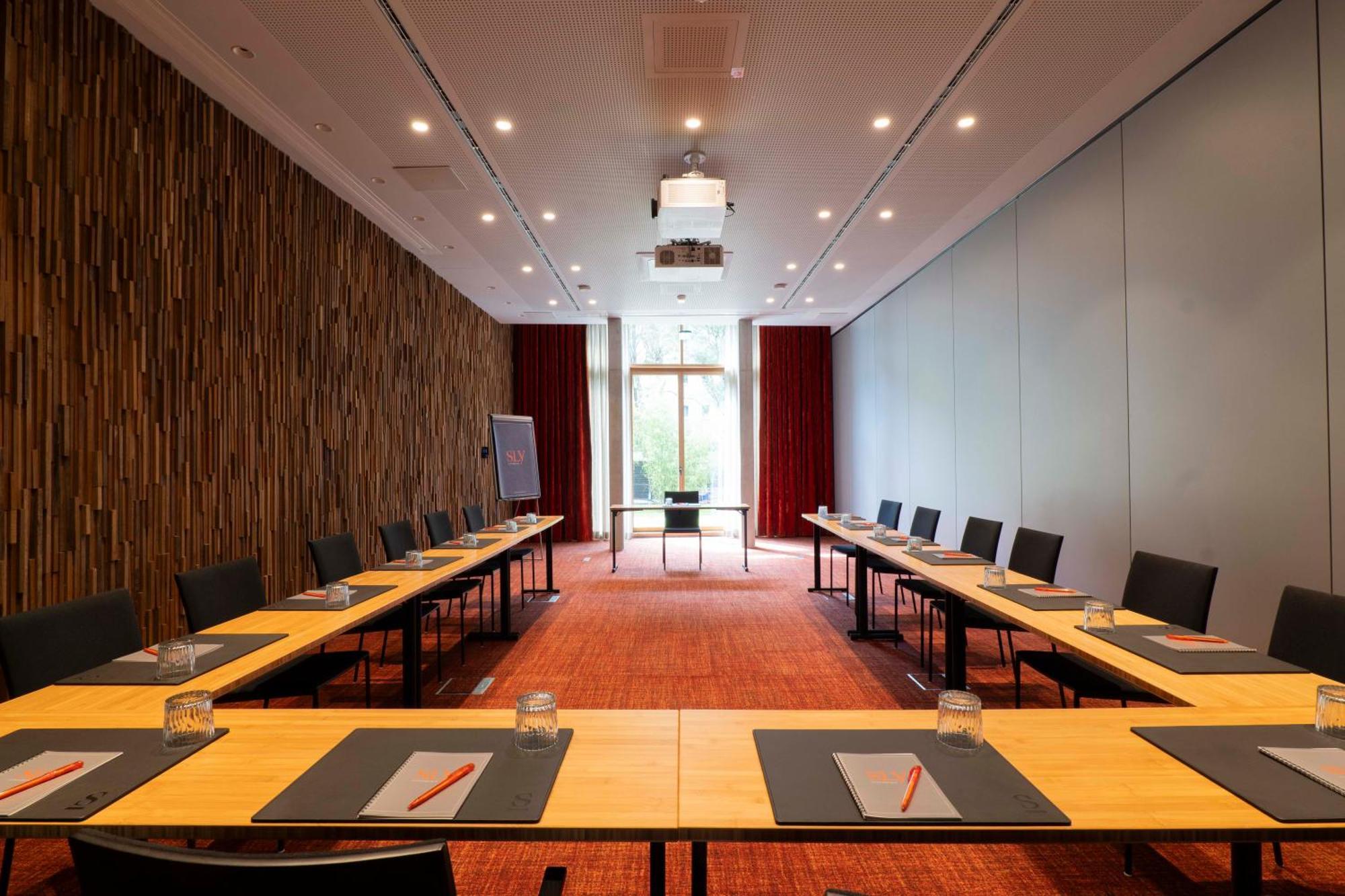 Hotel Sly Berlin Extérieur photo Meeting room